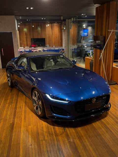 JAGUAR F-TYPE P300 R-DYNAMIC CABRIO - Imagem 4