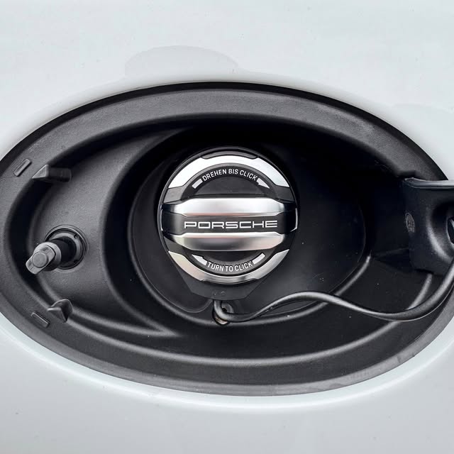 PORSCHE 911 CARRERA - Imagem 13