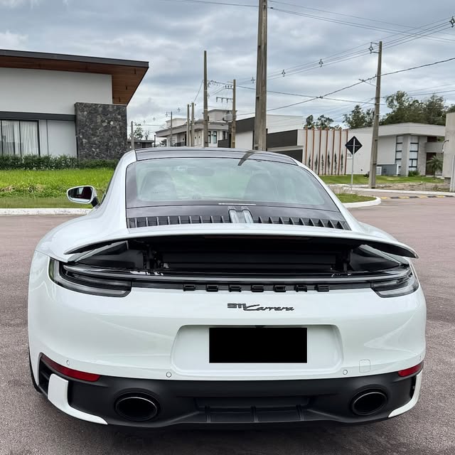 PORSCHE 911 CARRERA - Imagem 5