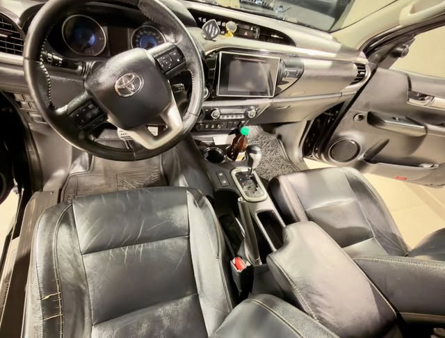TOYOTA HILUX - Imagem 11