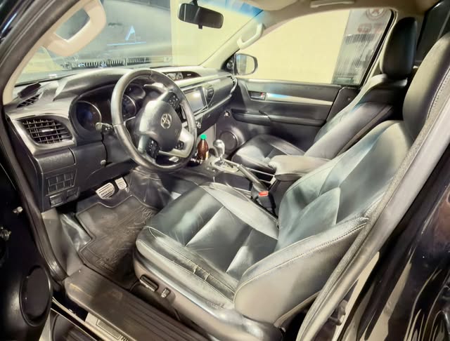 TOYOTA HILUX - Imagem 14