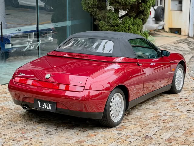 ALFA ROMEO SPIDER - Imagem 3
