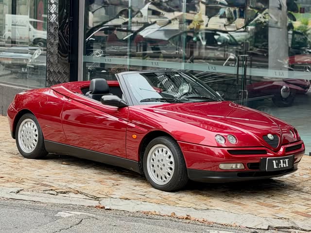 ALFA ROMEO SPIDER - Imagem 4