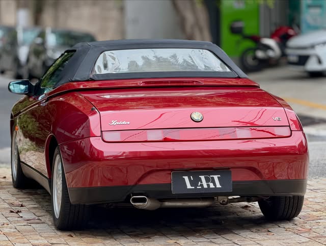 ALFA ROMEO SPIDER - Imagem 5
