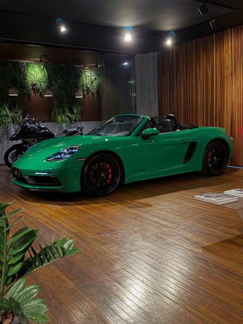 PORSCHE 718 BOXSTER 4.0 GTS - Imagem 2
