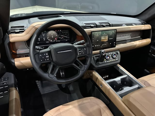 LAND ROVER DEFENDER - Imagem 6