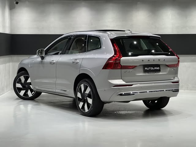 VOLVO XC60 T8 RECHARGE ULTRA AWD GEARTRONIC - Imagem 2