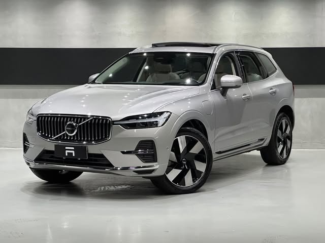 VOLVO XC60 T8 RECHARGE ULTRA AWD GEARTRONIC - Imagem 3