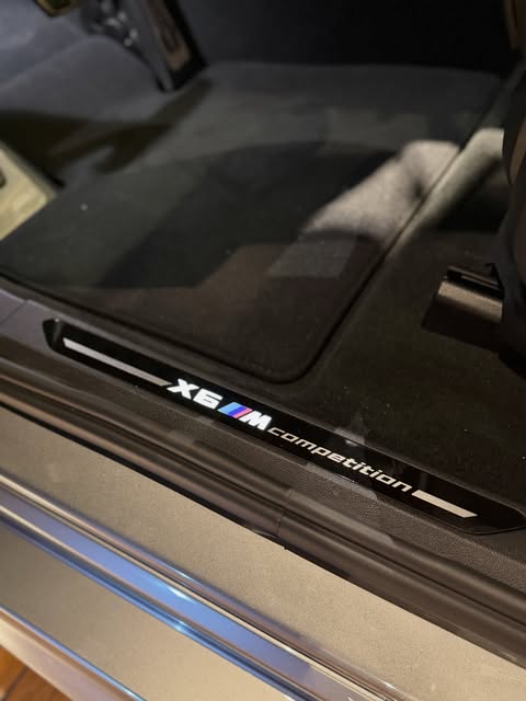 BMW X6 M COMPETITION - Imagem 9