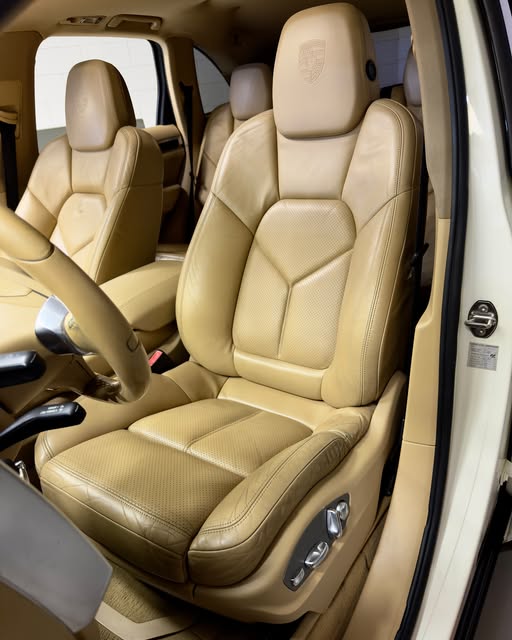 PORSCHE CAYENNE S - Imagem 7
