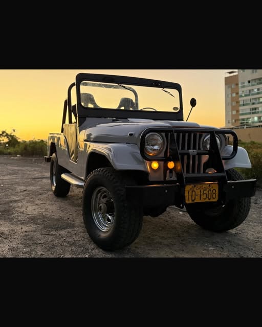 JEEP WILLYS CJ-6 - Imagem 5