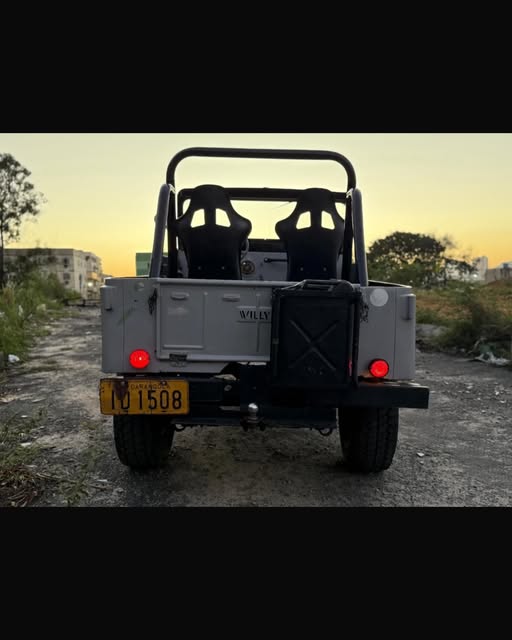 JEEP WILLYS CJ-6 - Imagem 7