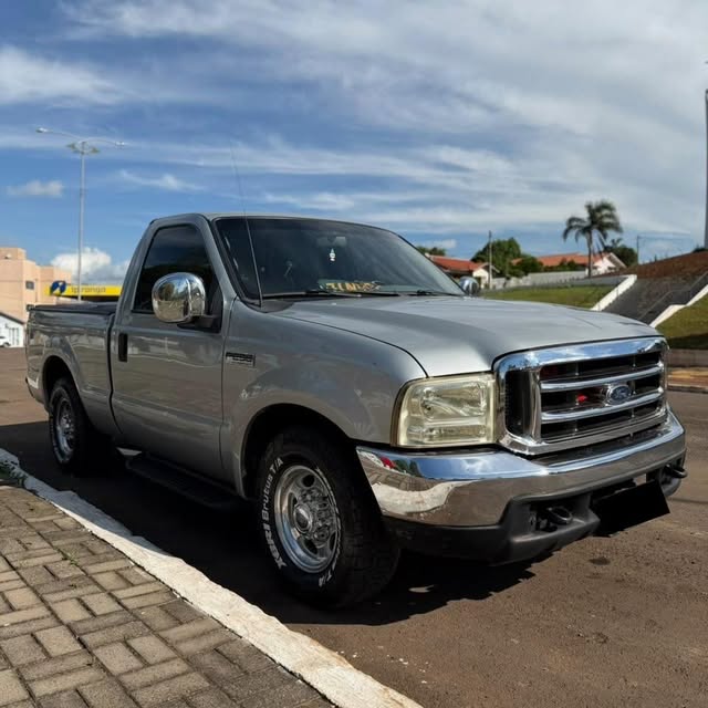 FORD F-250 XLT-L - Imagem 1