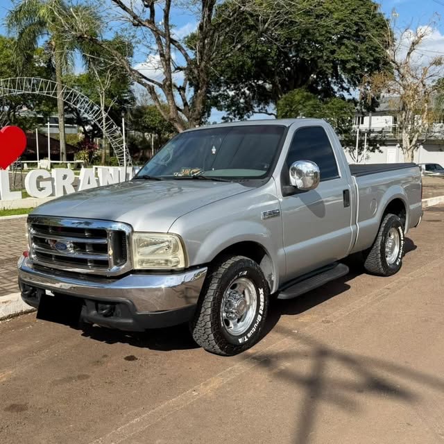 FORD F-250 XLT-L - Imagem 2