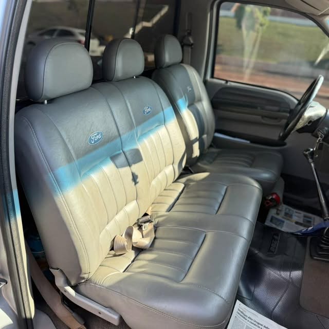 FORD F-250 XLT-L - Imagem 11