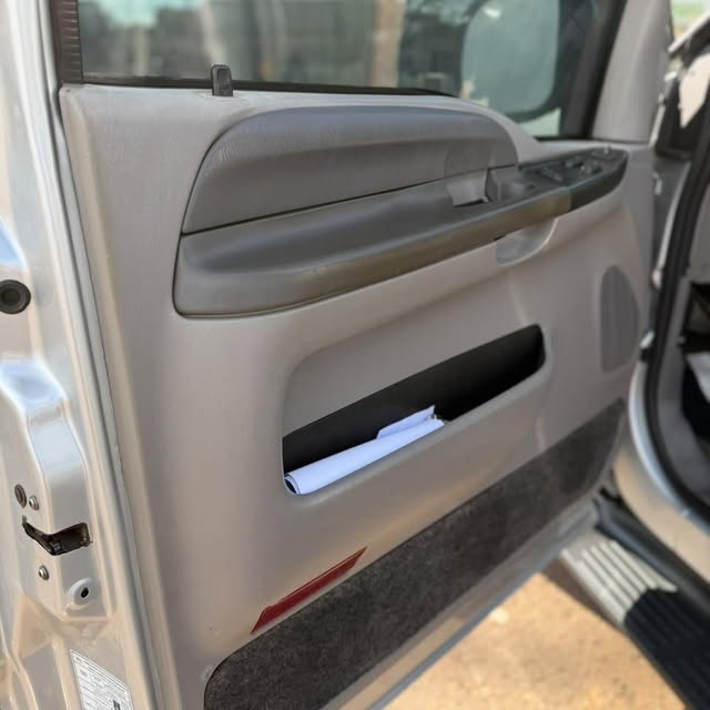 FORD F-250 XLT-L - Imagem 15