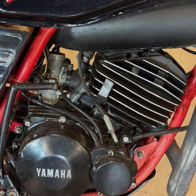 YAMAHA DT - Imagem 4