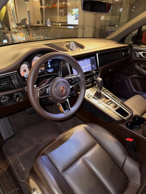 PORSCHE MACAN 2.0 TURBO - Imagem 15