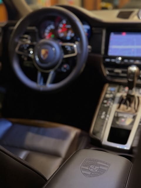 PORSCHE MACAN 2.0 TURBO - Imagem 19