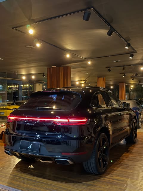 PORSCHE MACAN 2.0 TURBO - Imagem 4