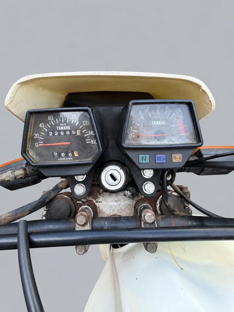 YAMAHA DT 180 - Imagem 6