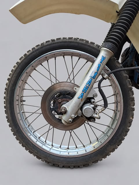 YAMAHA DT 180 - Imagem 7
