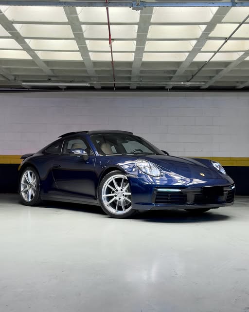 PORSCHE 911 CARRERA - Imagem 1