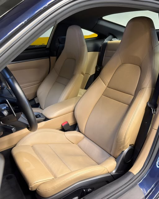 PORSCHE 911 CARRERA - Imagem 11