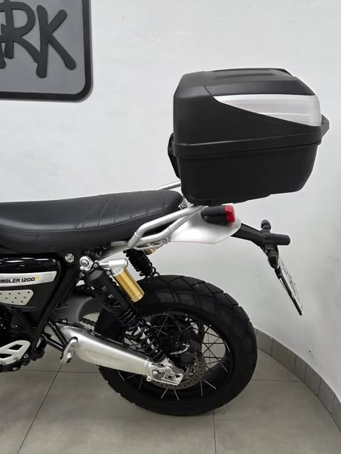 TRIUMPH SCRAMBLER 1200XE - Imagem 12