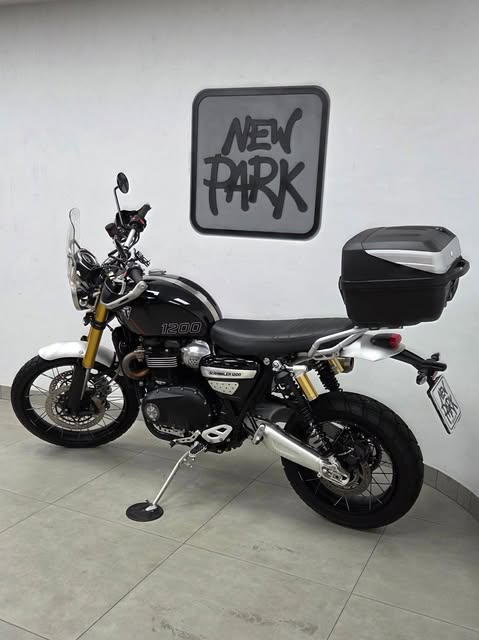 TRIUMPH SCRAMBLER 1200XE - Imagem 10