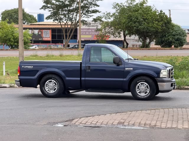 FORD F-250 XLT - Imagem 3