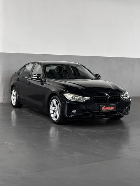 BMW 320I - Imagem 1