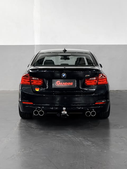 BMW 320I - Imagem 5