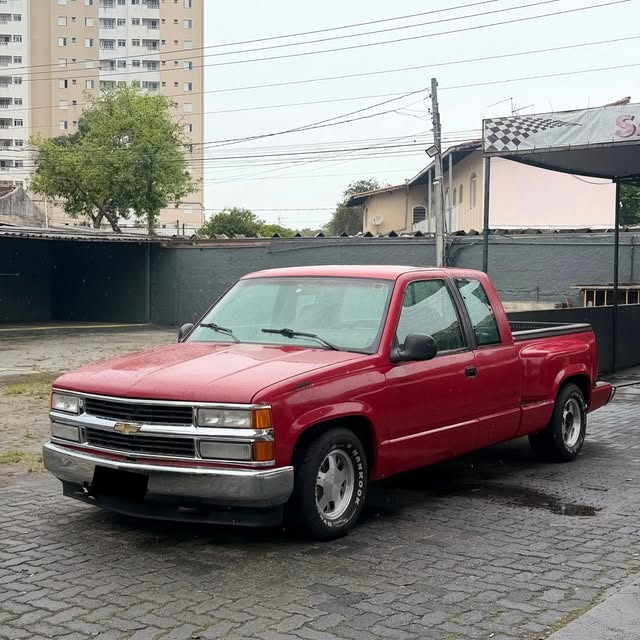CHEVROLET SILVERADO - Imagem 1