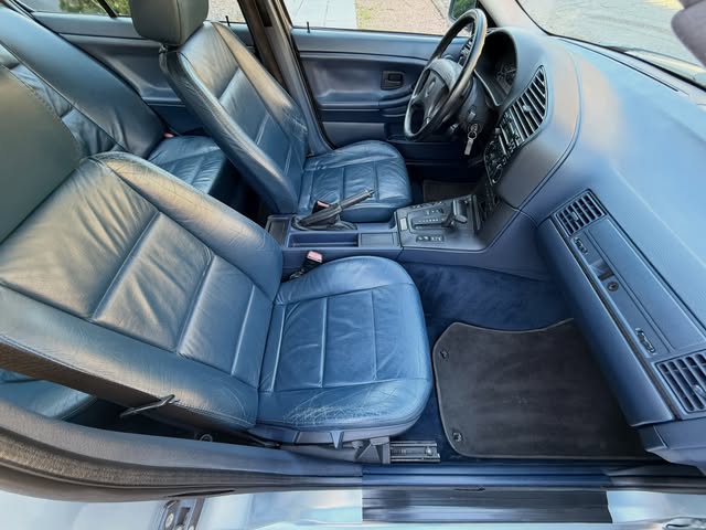 BMW 325I - Imagem 12