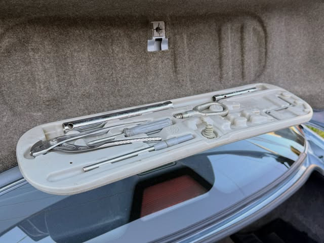BMW 325I - Imagem 17