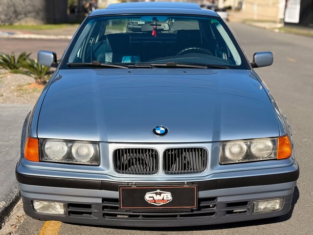 BMW 325I - Imagem 6