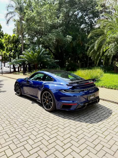 PORSCHE 911 TURBO S - Imagem 4