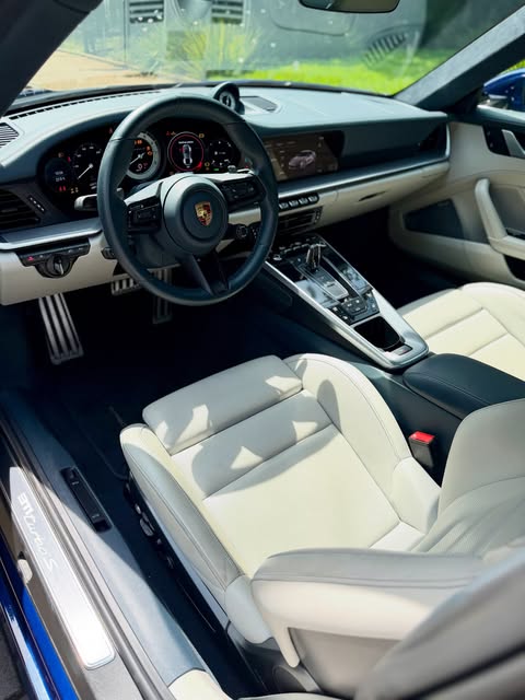 PORSCHE 911 TURBO S - Imagem 7