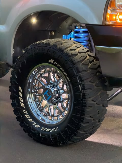 FORD F-250 XLT - Imagem 17