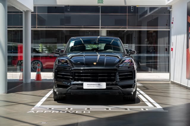 PORSCHE CAYENNE S COUPÉ - Imagem 2
