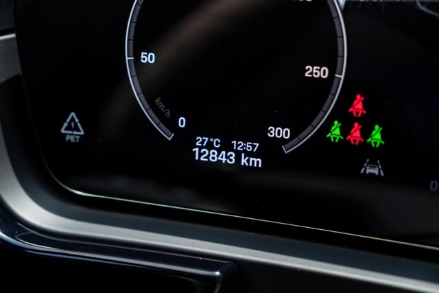 PORSCHE CAYENNE S COUPÉ - Imagem 19