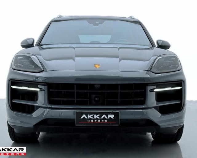 PORSCHE CAYENNE S E-HYBRID - Imagem 10