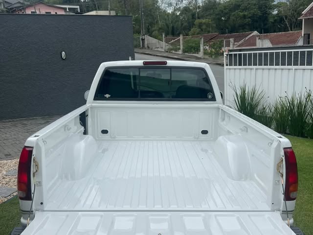 CHEVROLET SILVERADO - Imagem 6