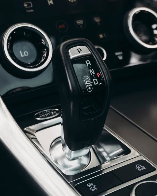 LAND ROVER RANGE ROVER SPORT HSE - Imagem 6