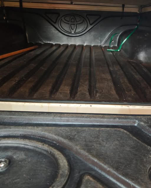 TOYOTA HILUX SRV - Imagem 9