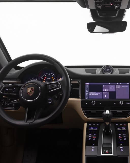 PORSCHE MACAN - Imagem 3