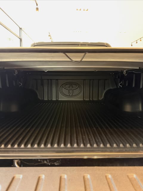 TOYOTA HILUX SRX PLUS - Imagem 16