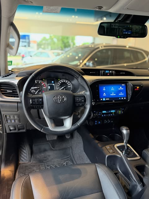 TOYOTA HILUX SRX PLUS - Imagem 5