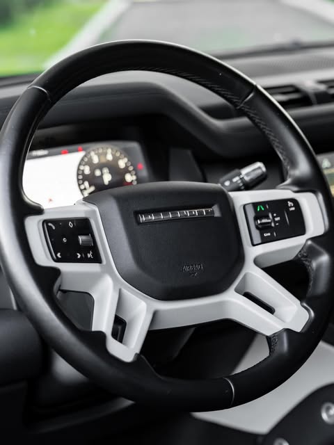 LAND ROVER DEFENDER 90 SE - Imagem 10
